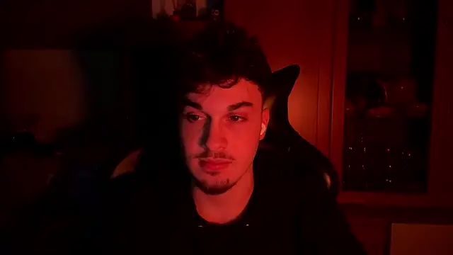 NaplesGuy04 online show from February 23, 11:04 pm