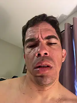 aleds17668 online show from October 31, 2:53 pm