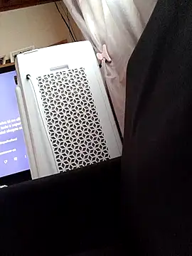 Mineirinho043 online show from December 19, 8:06 pm