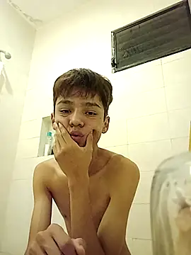 ChavoOT online show from February 10, 1:57 am