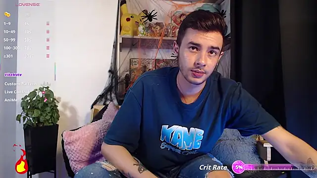 Snapshot of kyle_clint07 chatting on October 22, 2:37 am kyle clint07 online show from October 22, 2:37 am