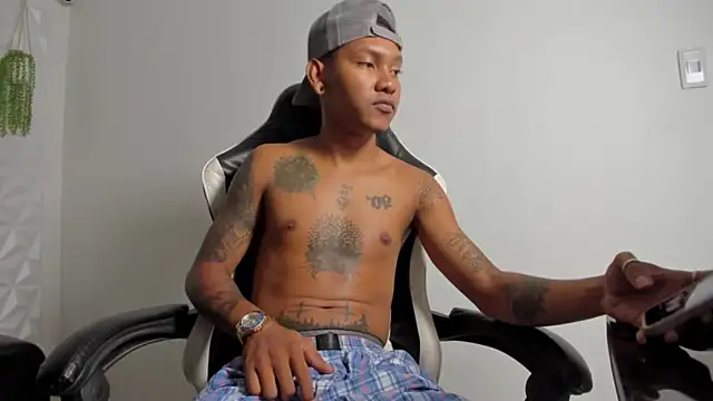 blackdirty420 online show from December 4, 8:49 pm