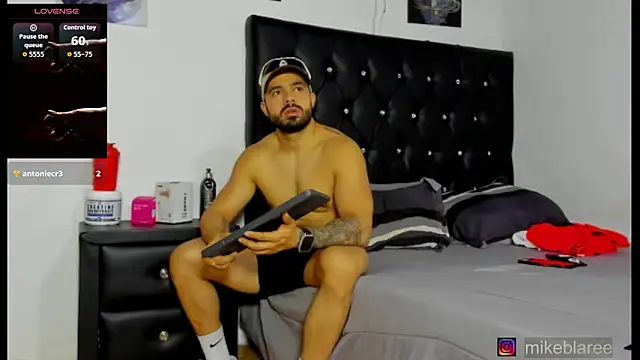 mikeblaree online show from March 19, 7:39 pm