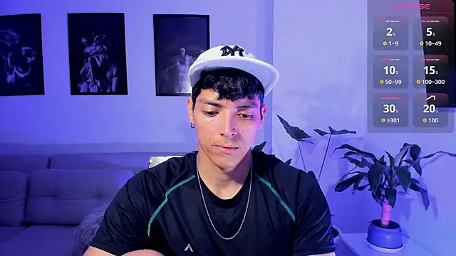 JacobMiller   online show from April 17, 4:04 am