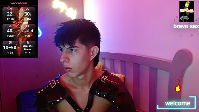 Estiv18  online show from February 20, 1:25 am