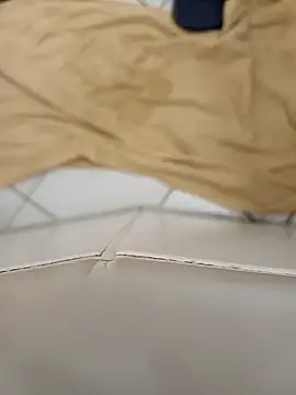 flo000031 online show from January 16, 12:52 pm