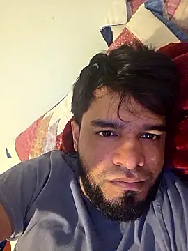 guajiro276565 online show from February 3, 7:41 pm