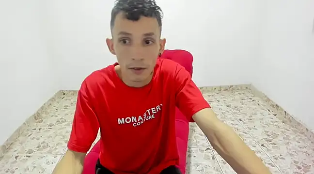 Isak Millan online show from March 4, 1:12 am