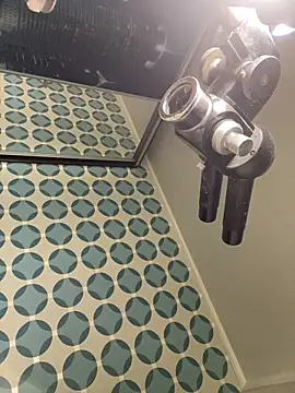 DorianJeday online show from October 8, 9:02 am