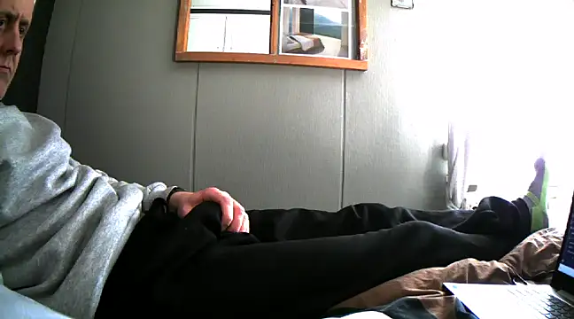 Snapshot of Teemu chatting on March 22, 2:36 pm Teemu online show from March 22, 2:36 pm