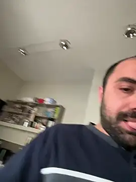 morfeoX online show from February 18, 8:16 am