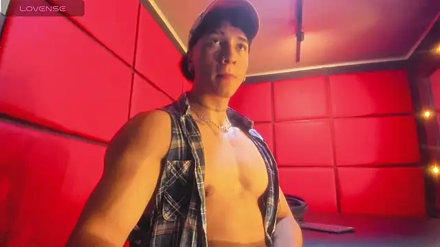 KaryBig3 online show from March 9, 4:49 am