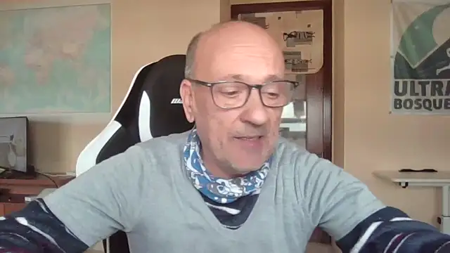 llopaco online show from February 9, 2:11 pm