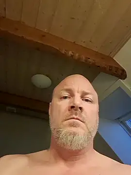 Lucifer29cm online show from February 15, 6:02 am