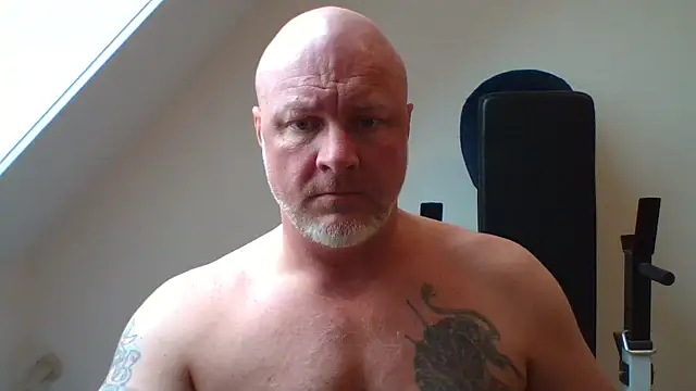 Lucifer29cm online show from November 5, 8:38 am