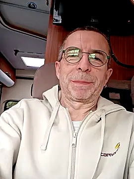 Xavspank2 online show from April 4, 7:16 am