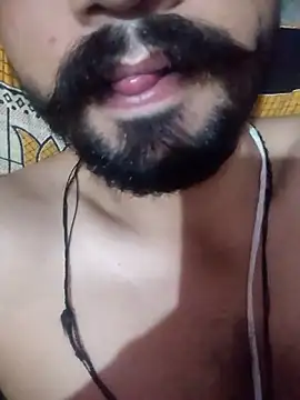 Snapshot of yourindianfellow chatting on September 16, 10:05 am yourindianfellow online show from September 16, 10:05 am