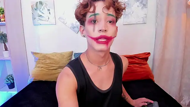 iiangel  online show from October 31, 4:36 am