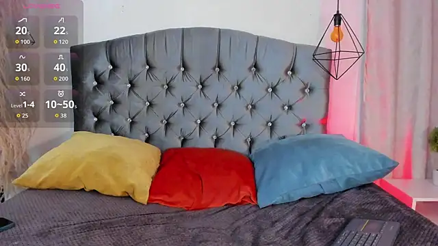 iiangel  online show from October 23, 3:21 am