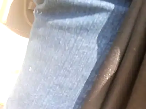 samdavid162 online show from March 14, 5:05 am