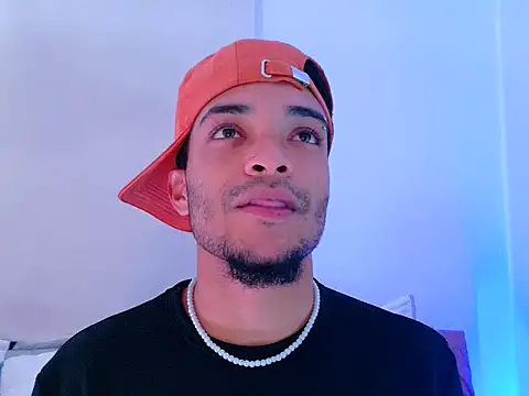 eross chipre  online show from January 9, 8:14 pm