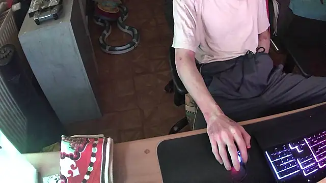 DerGeileLoveboy online show from November 26, 1:58 pm