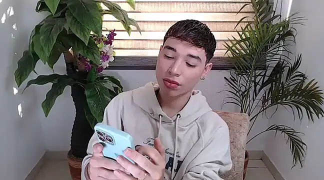 cod dolll online show from March 22, 9:21 pm