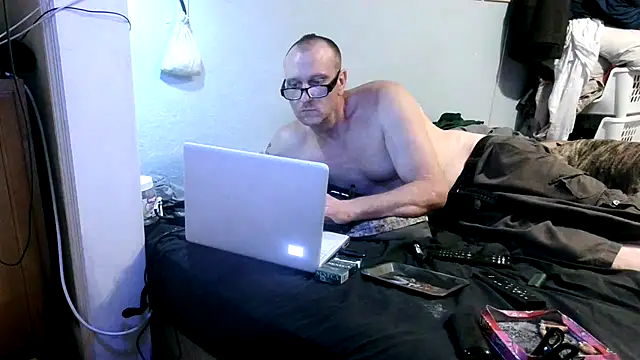 PornStro921 online show from September 30, 2:51 am