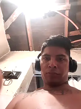 Snapshot of Elcabezhupas97 chatting on September 30, 8:45 pm Elcabezhupas97 online show from September 30, 8:45 pm