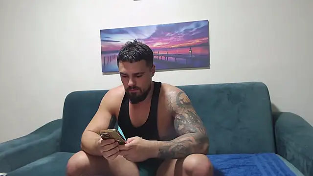 Tiberius hunk online show from October 23, 6:00 pm