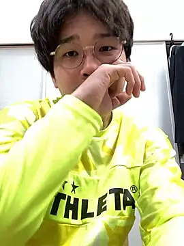 waka3232 online show from October 24, 2:57 am