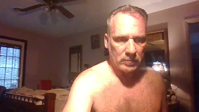 Snapshot of HunkofRock chatting on March 21, 10:39 pm HunkofRock online show from March 21, 10:39 pm