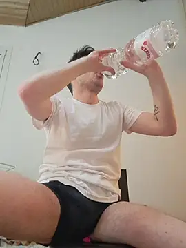 Maracujand80 online show from March 27, 1:01 pm