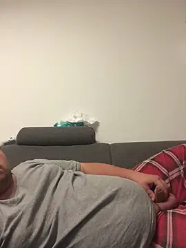 Snapshot of Derbaer1990 chatting on September 15, 7:15 pm Derbaer1990 online show from September 15, 7:15 pm