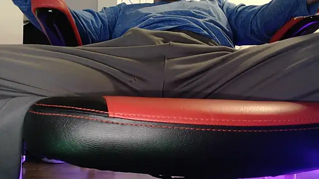 magnumbull online show from March 19, 5:50 pm