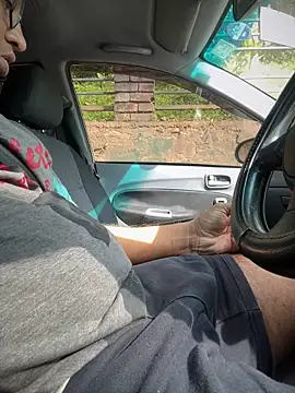 dam-her-boy online show from November 5, 3:30 am