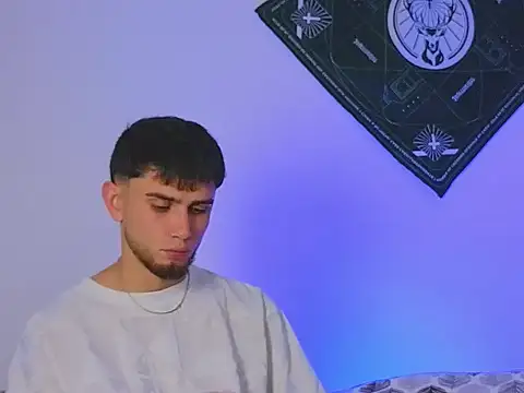 samevansx  online show from October 23, 10:02 pm