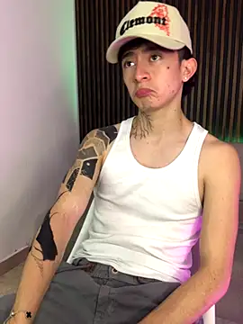 troy rouge online show from September 30, 7:39 pm