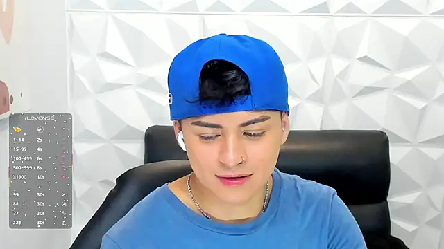 Sam Daves online show from November 12, 2:23 pm