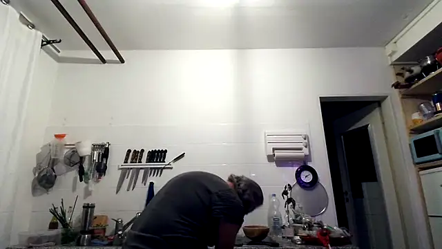 Berg Boy online show from January 14, 6:11 pm