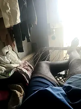 PolarFriend0 online show from March 9, 6:51 am