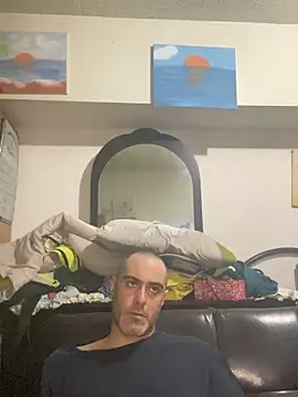 kyle67154 online show from April 22, 10:36 pm