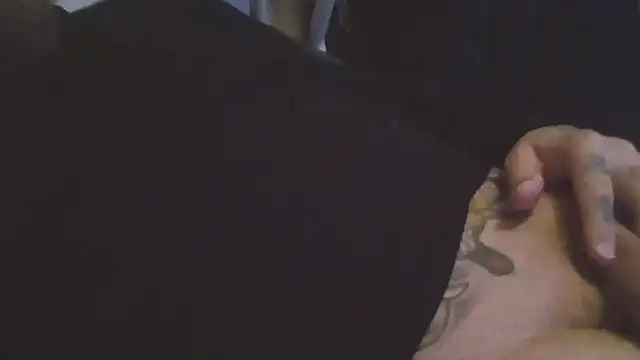 cumplaywithme78 online show from April 14, 7:46 pm