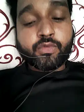 Snapshot of John96999 chatting on October 1, 11:25 am John96999 online show from October 1, 11:25 am