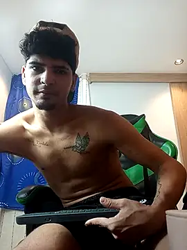 317894 online show from February 14, 8:15 pm