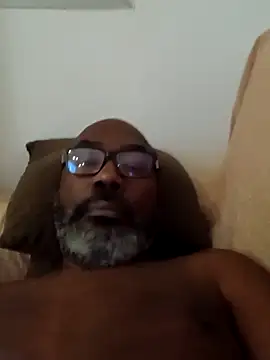 Bigmaumau54 online show from December 18, 1:12 am