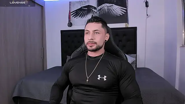 santi aesthetic online show from October 6, 2:49 am