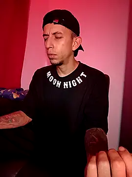 Chris  Jones online show from September 25, 1:59 am