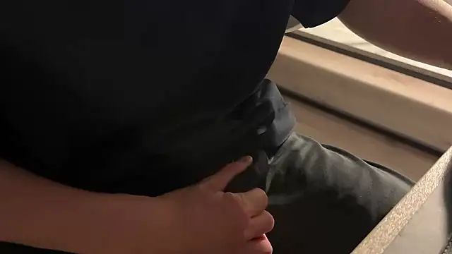 Snapshot of satoshi1008 chatting on October 24, 3:47 pm satoshi1008 online show from October 24, 3:47 pm