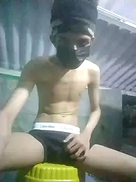 HannanKhan25 online show from November 18, 9:06 pm